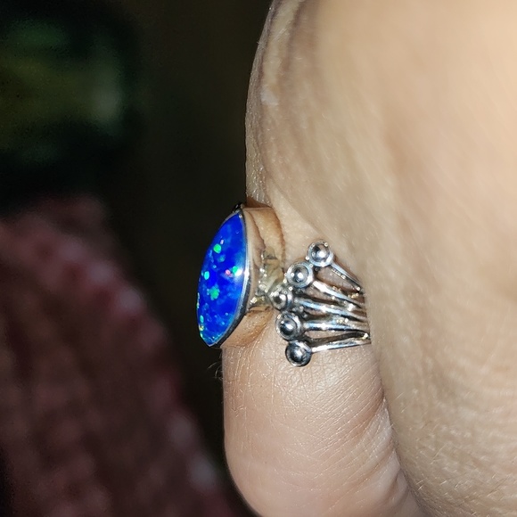 New Sterling silver Blue opal ring size 6.5 - Picture 5 of 6